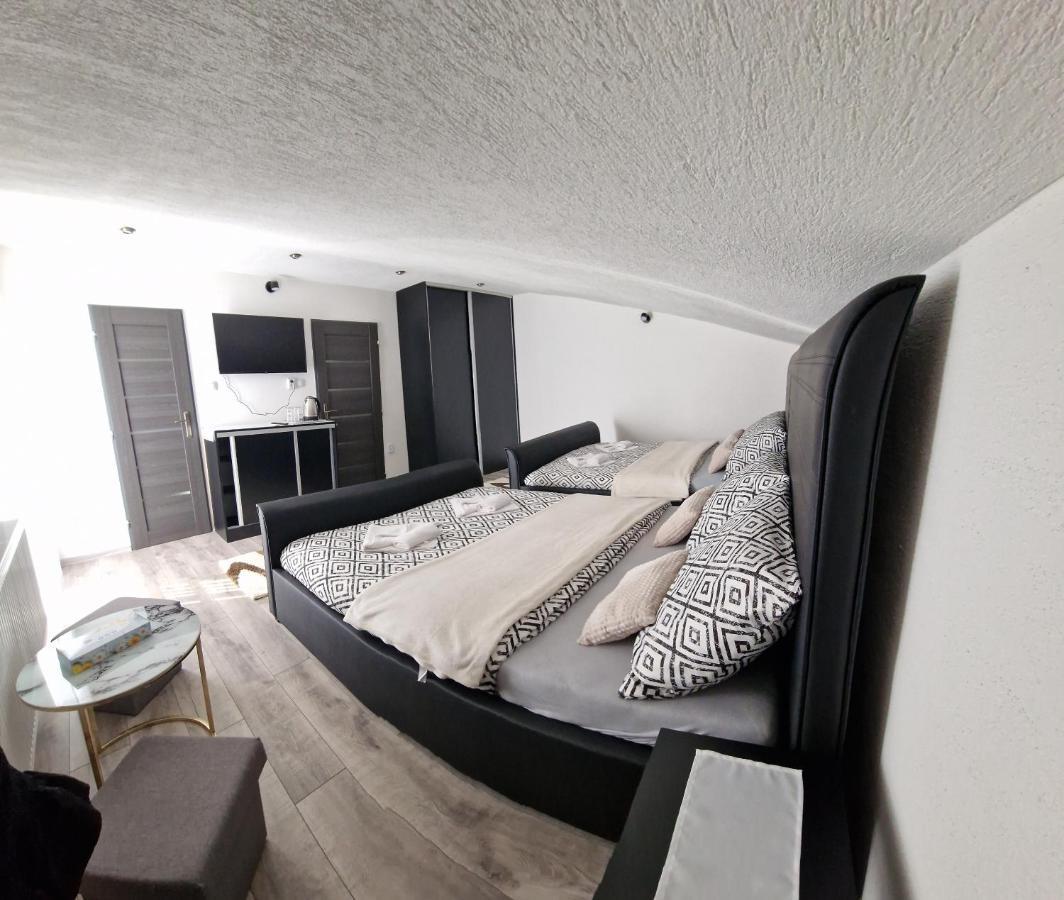 Privat Alenka Važec Exterior foto